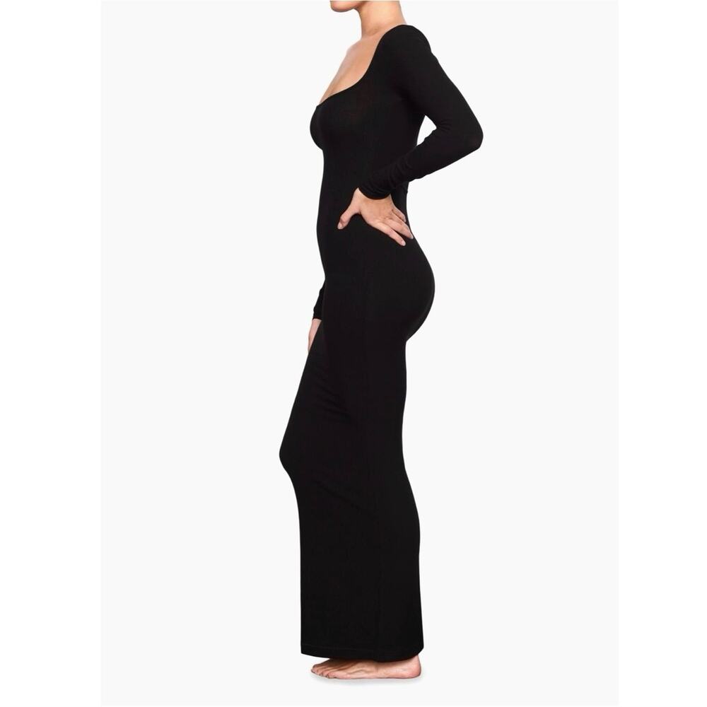 NWT SKIMS Black Soft Lounge Long-Sleeve Square Neck Bodycon Maxi Dress. Size M. - Picture 3 of 9